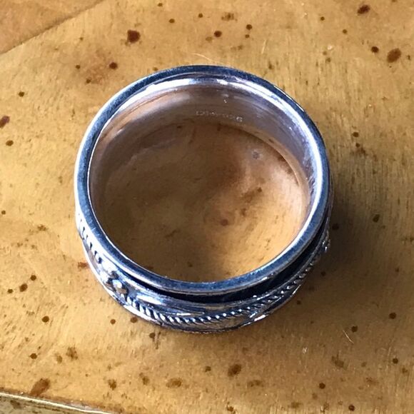 Sterling Silver Flower Band Ring Size 6 - Picture 7 of 8